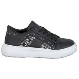 SHELOVET Moderigtige sneakers på platformen sort