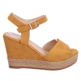 Sandaler på kiler honning 9R195 Yellow Ii Arter gul
