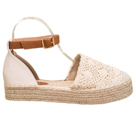 SHELOVET Moderigtigt Espadrilles med blonder beige