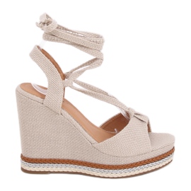 Beige GP07 Beige kile sandaler