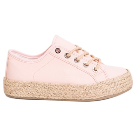 Kylie Sneakers på en halmplatform lyserød