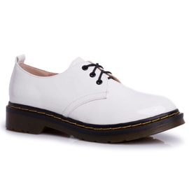 SEA Kvinders Brogues lakeret hvid Gør det bedre!