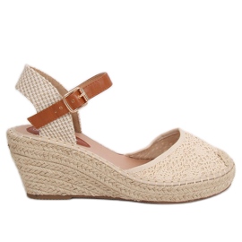 Espadrilles på en beige kile S-819 Beige