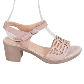 Kylie Komfortable sandaler på en tyk stolpe brun