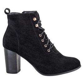 Evento Sorte støvler på et indlæg