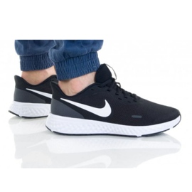 Nike Revoution 5 4E M BQ6714-003 sko hvid sort