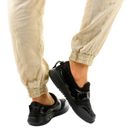 Sort B120 slip-on sportssko