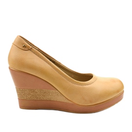 Beige kilepumper Stænger