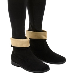 Islevine sorte ruskindslignende slip-on støvler