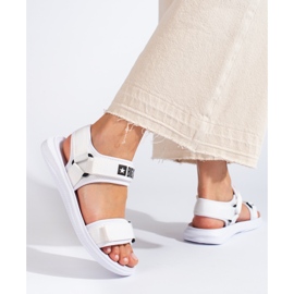 Hvide sandaler til kvinder Big Star HH274A026 2