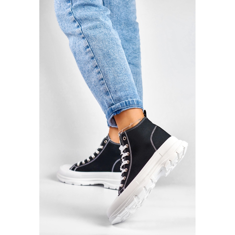 Sorte sneakers over anklen 2