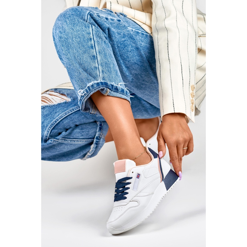 Hvide og blå klassiske sportssneakers til kvinder 2