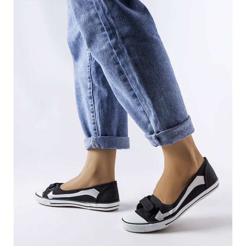 Sorte tekstilsneakers fra Winifred 1