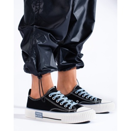 Shelovet sorte low-top sneakers til kvinder 1
