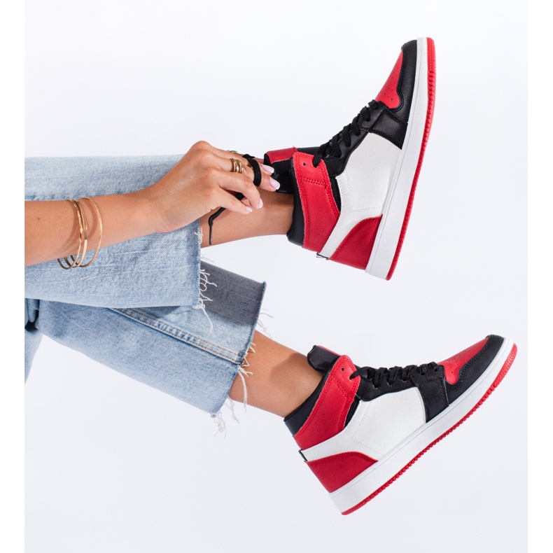 Shelovet røde high-top sneakers 1