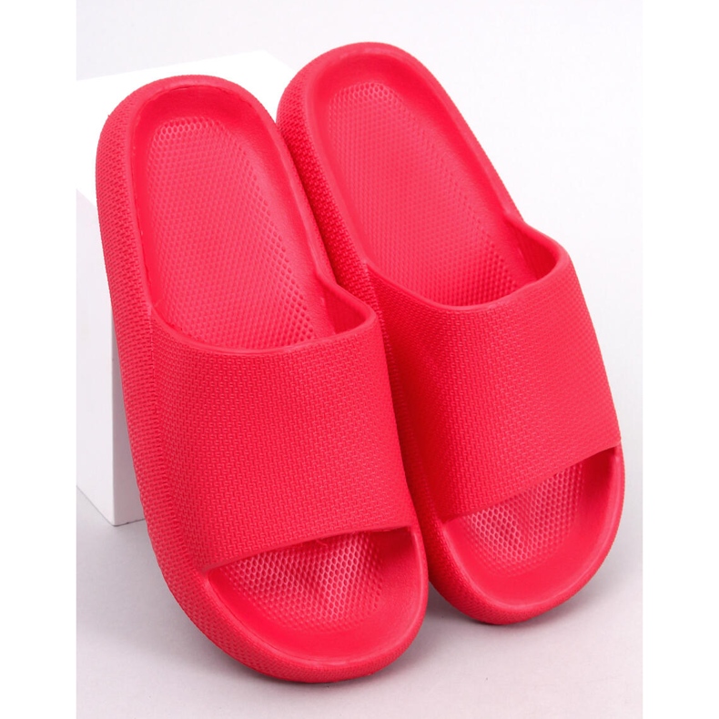 Ritter Rød Gummi Slides 1
