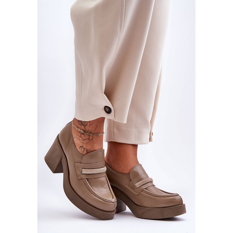 Lemar Læder Brogues På Hæl Med Dekoration Mørk Beige Gelanor 1