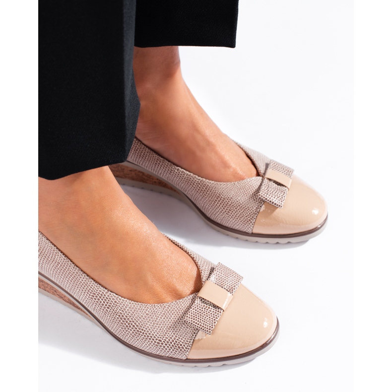 W. Potocki Damebeige pumps fra Potocki med lav kile 2