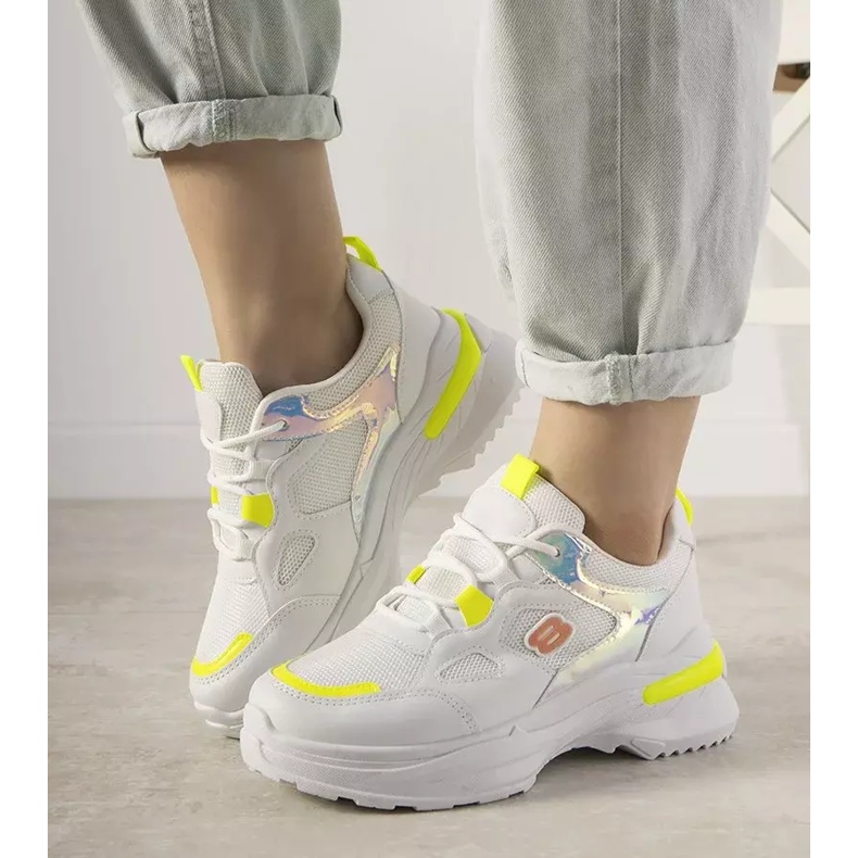 Hvide sneakers med holografiske skær Going 1