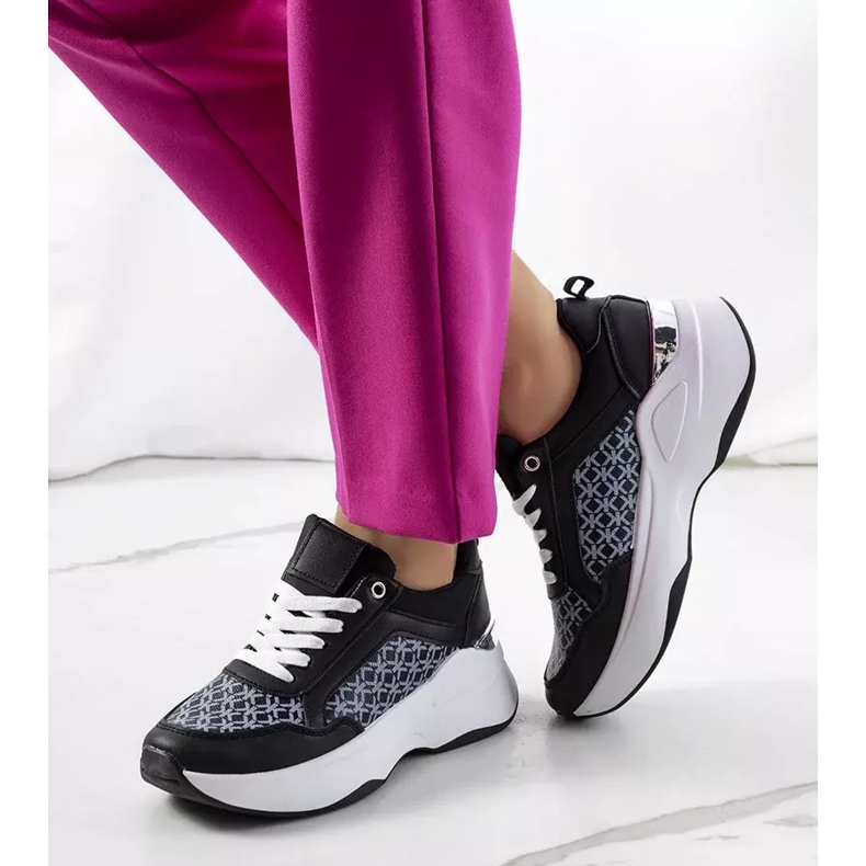 Sorte Milan sportssneakers 1
