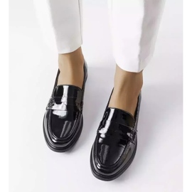 Sortlakerede loafers fra Gioia 2