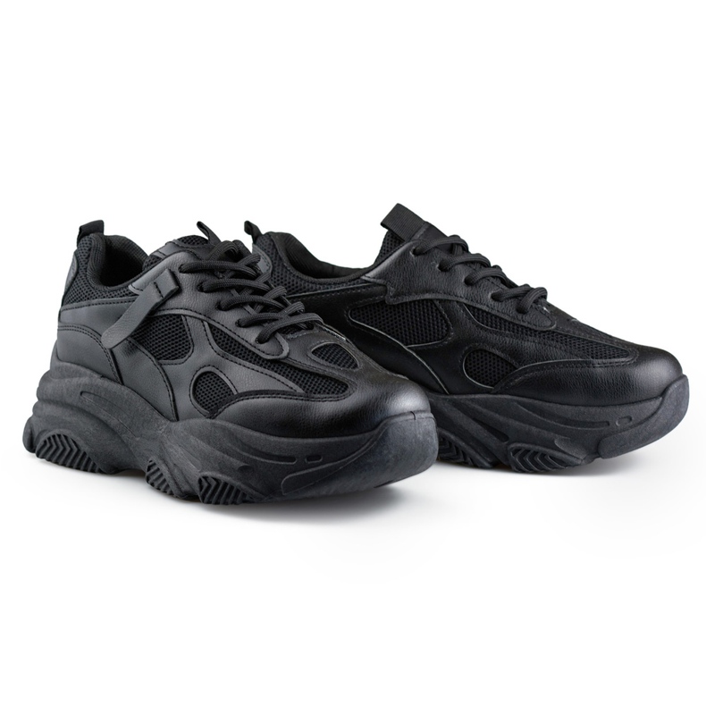 Sorte damesneakers med tyk sål 1