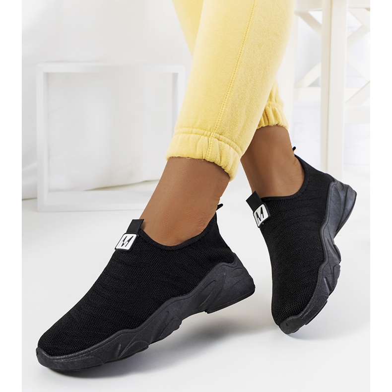 BM Sorte Aaron sneakers 1