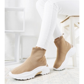 Brune high-top sneakers 1