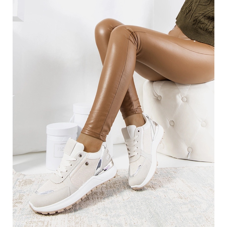 Beige skinnende Onio sneakers til kvinder 1