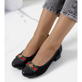 Sort gennembrudt Seema pumps 1