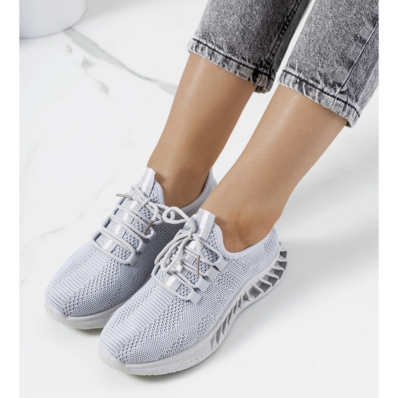 Witting grå sportssneakers 1