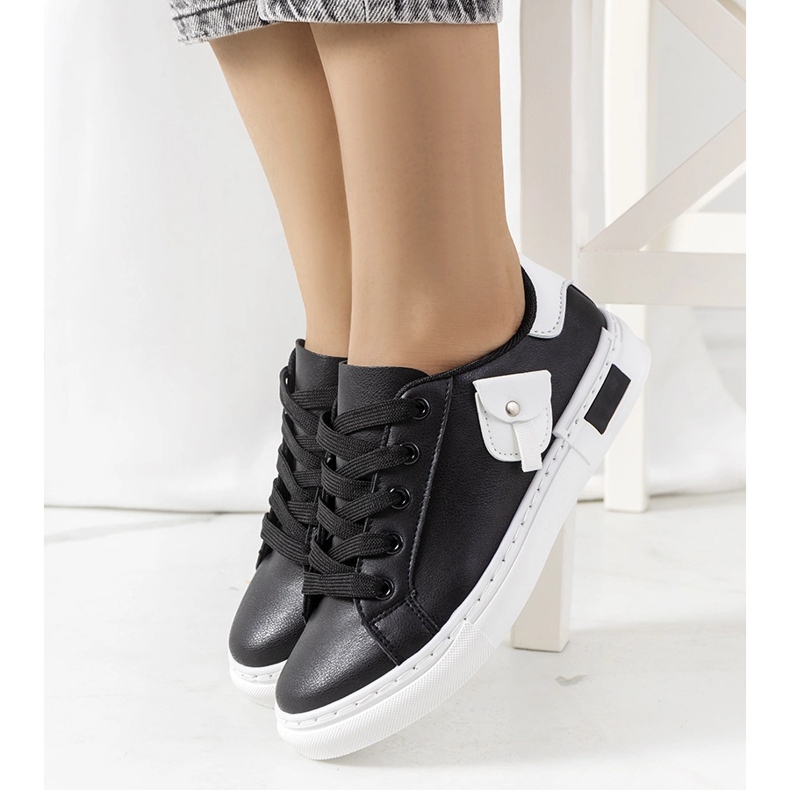Ramme sorte sneakers til kvinder 1