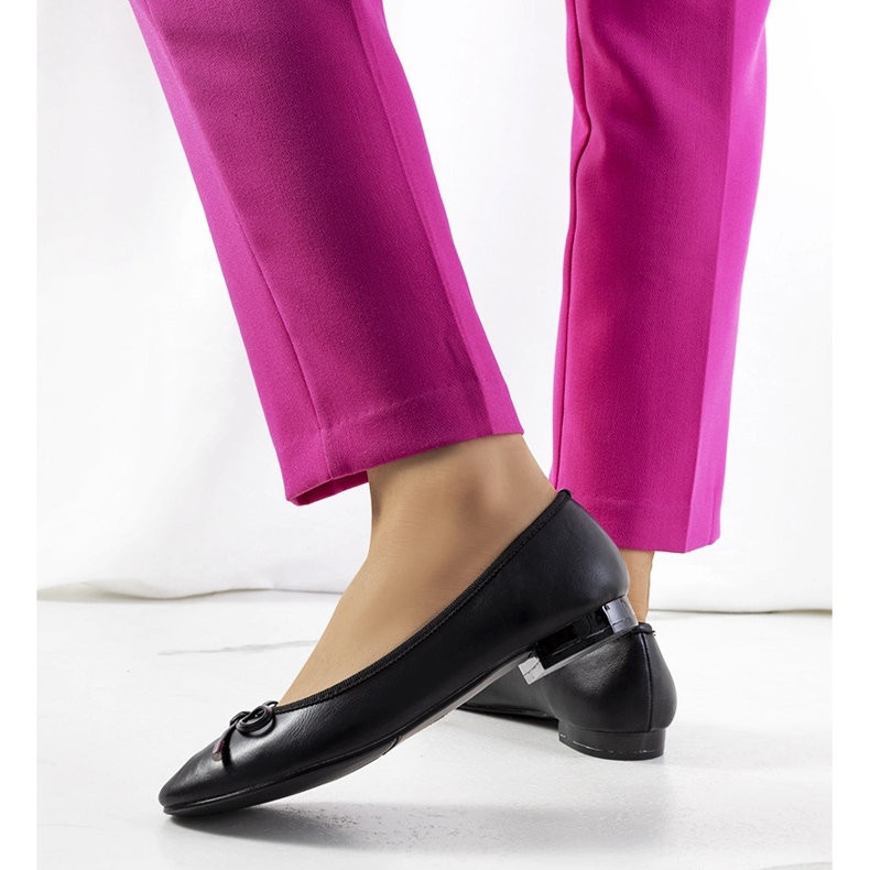 Bitsi sorte ballerinaer 1