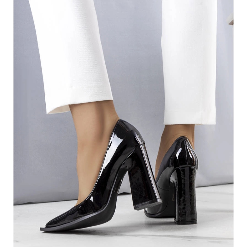 Patel sorte patent læder pumps 1