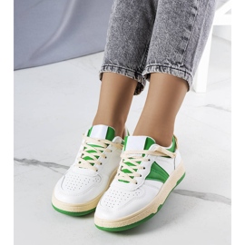 Marcella grønne damesneakers hvid 1