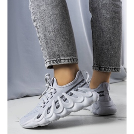 Grå sneakers med en moderigtig Beth-sål 1
