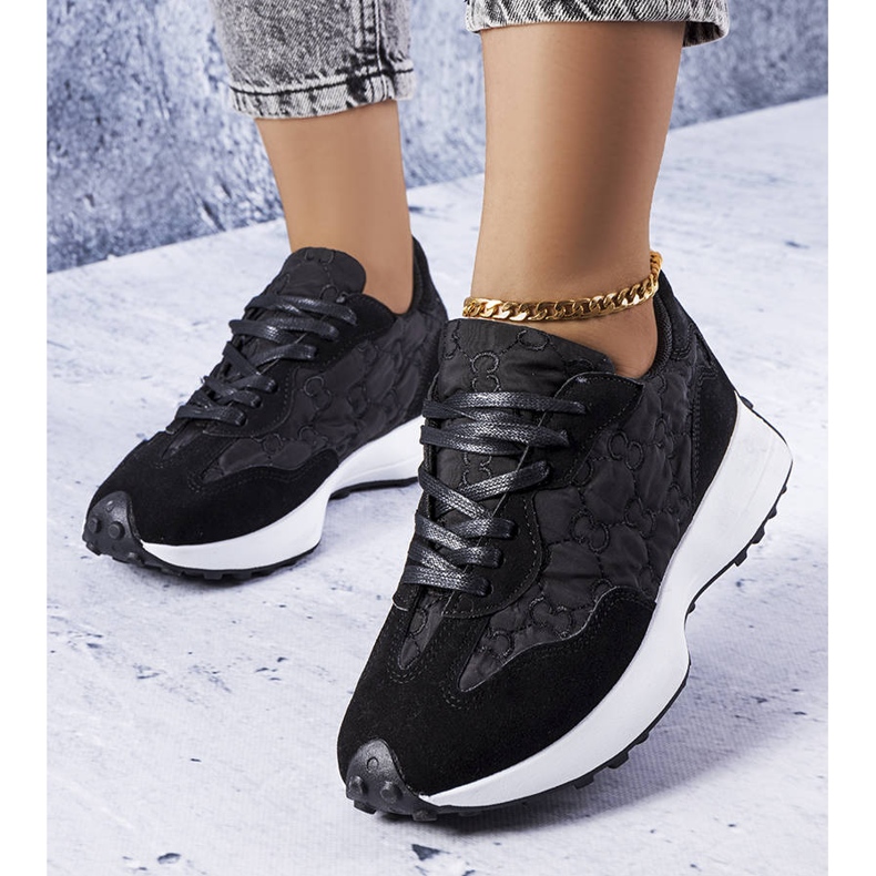 Sorte sneakers med Lanctot-monogram 1