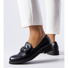 Sorte loafers dekoreret med en bue og rhinestones 1