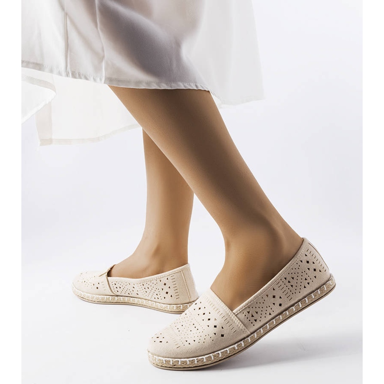 Beige gennembrudte espadriller fra Augusta 1