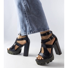 Sorte chunky sandaler fra Enenor 1