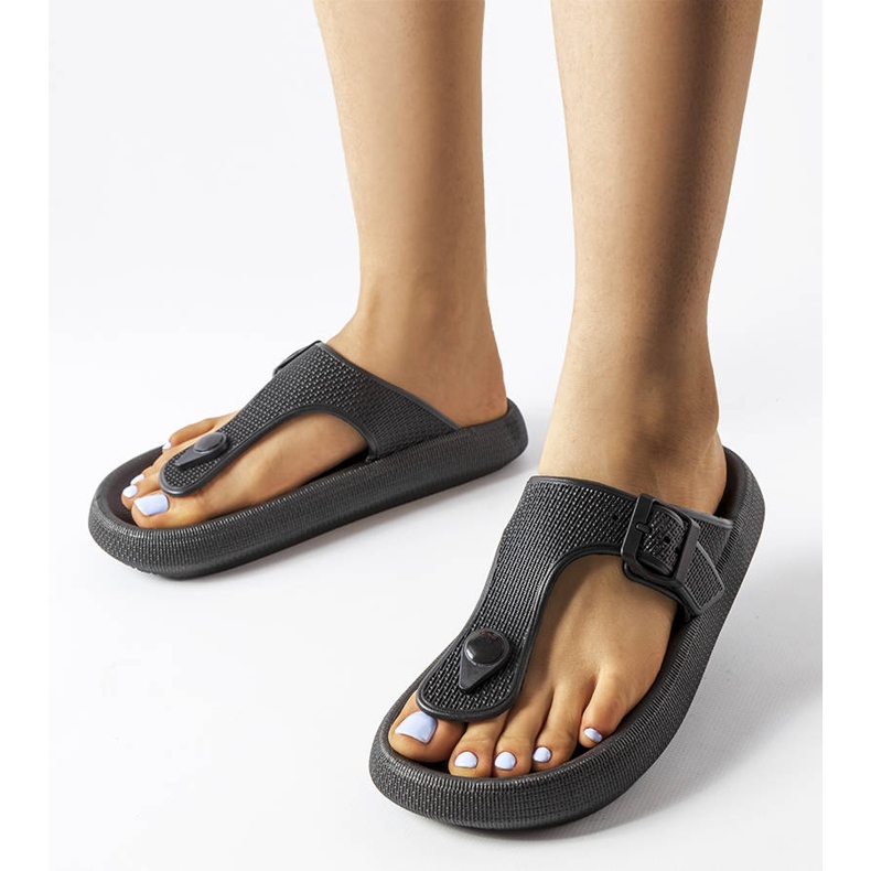 Sorte flip-flops fra Moretti 1