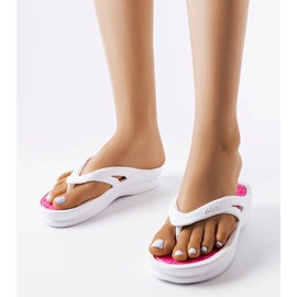 Isla lyse hvide flip-flops 1