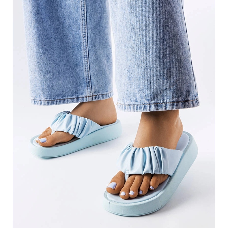 Blå flæsede flip-flops 1