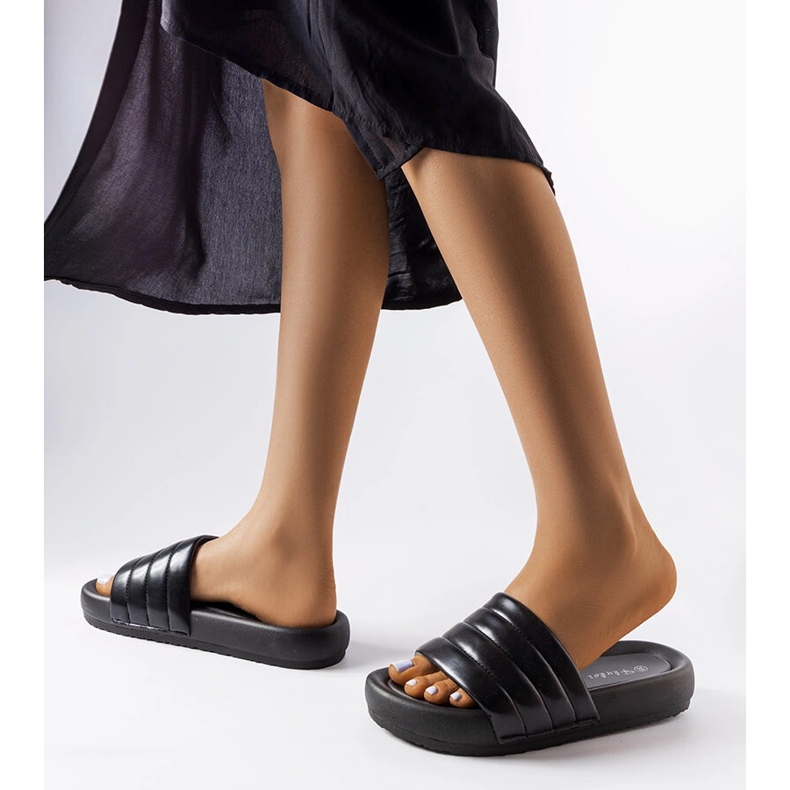 Sorte casual slides fra Skillen 1