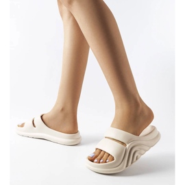 Beige gummiglas fra Geneve 2