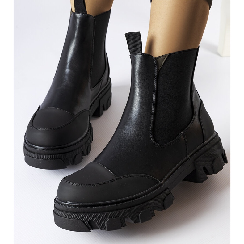Sibyla sorte slip-on støvler 1