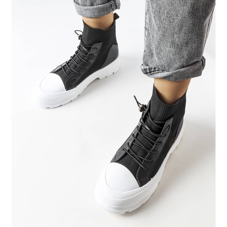 Sorte high-top sneakers fra Pru 2