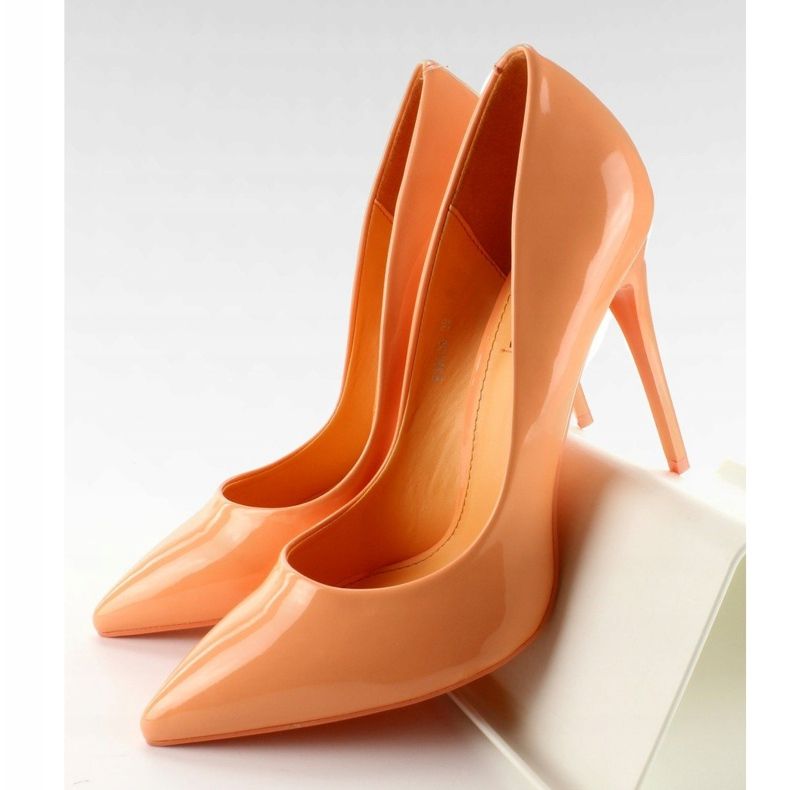 Glatlakeret E396 Orange stifter 1