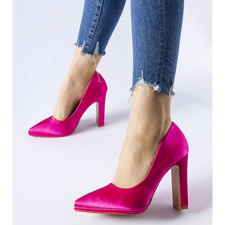 Pink satin stilet pumps fra Rivers lyserød 1
