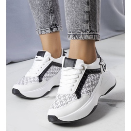 Margie sorte sneakers med monogram hvid 1